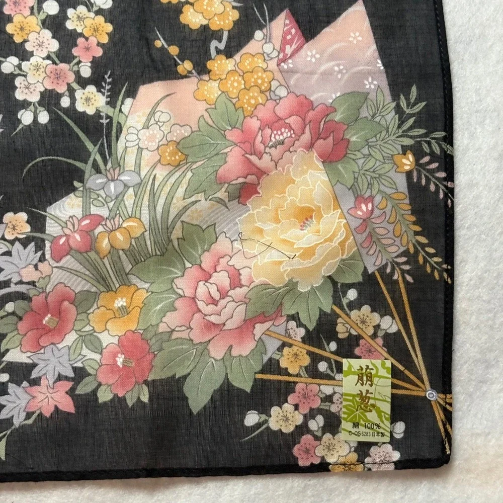 Vtg Scarf Handkerchief Floral Fan Cotton Black 16.5